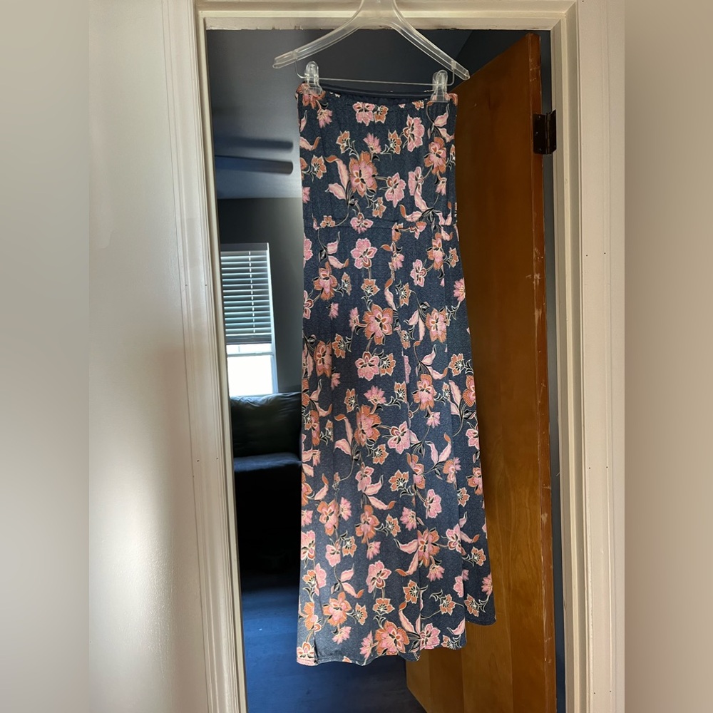 Maurices Size Medium Strapless Floral Romper